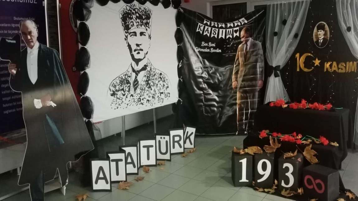 OKULUMUZDA 10 KASIM ATATÜRK'Ü ANMA GÜNÜ BÜYÜK BİR KATILIMLA GERÇEKLEŞTİ...